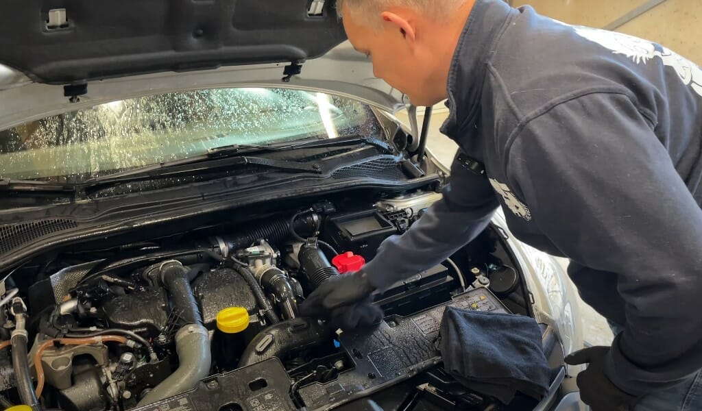 Tør efter med mikrofiber